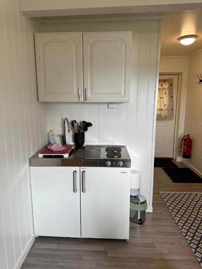 Vardo Accommodation - White House 외부 사진