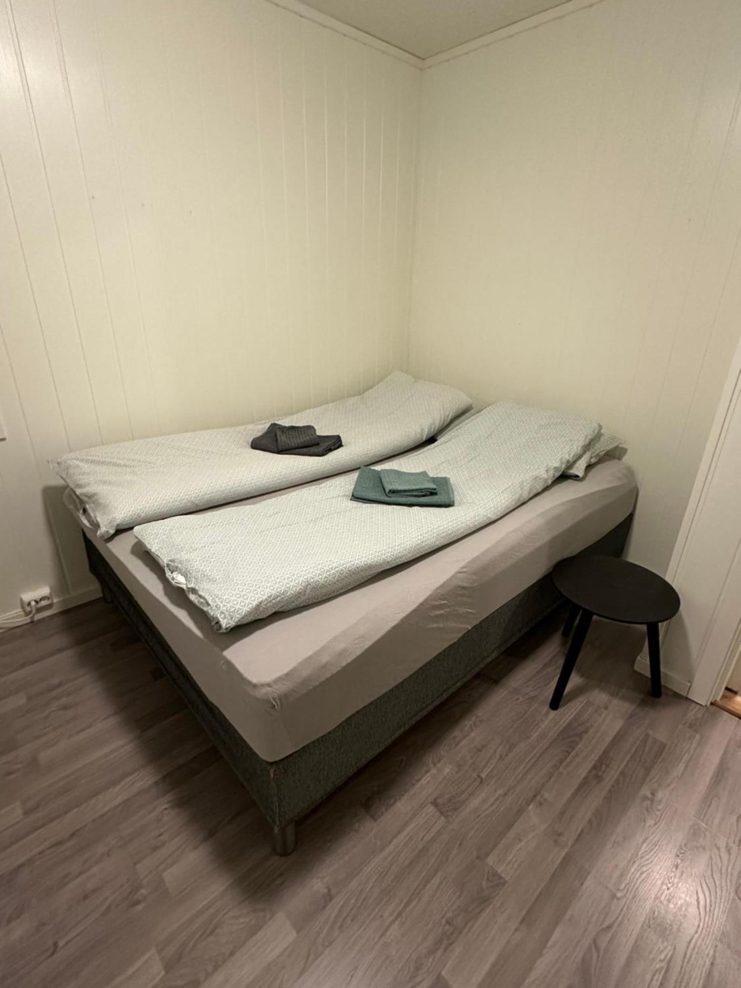 Vardo Accommodation - White House 외부 사진